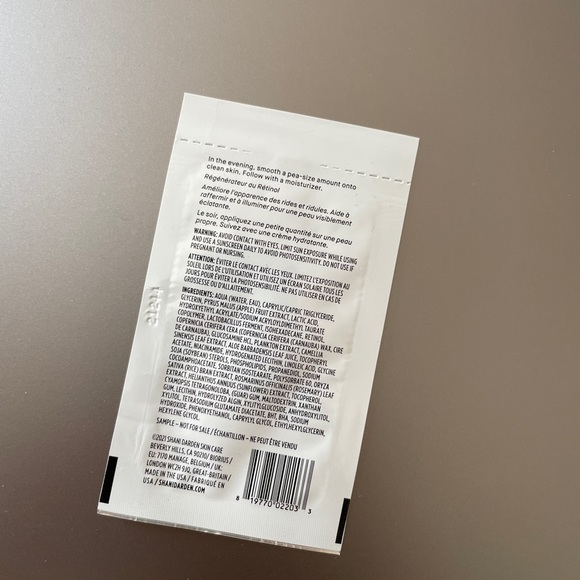 Shani Darde /Free with purchase above 1000/ Retinol skincare sample from usa - Picture 2 of 2